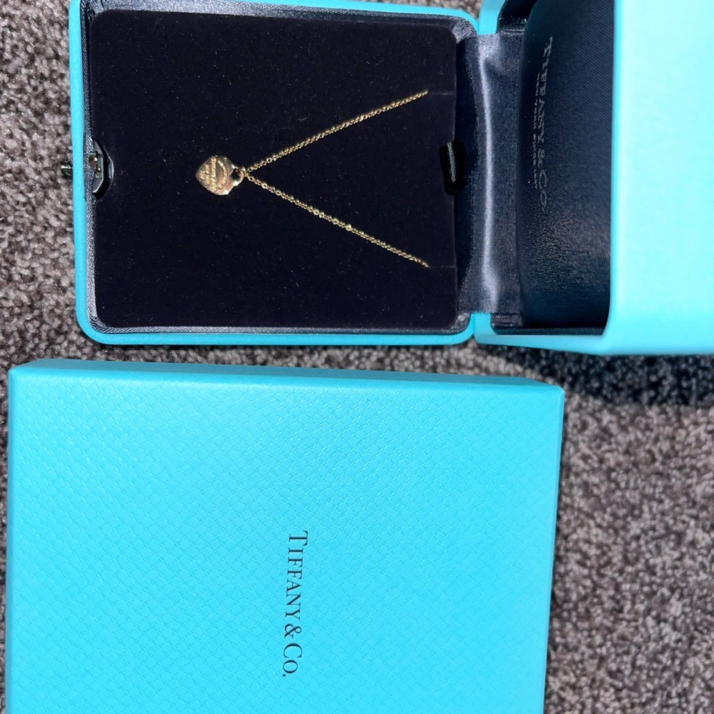 Brand new mini pendant from Tiffany!!